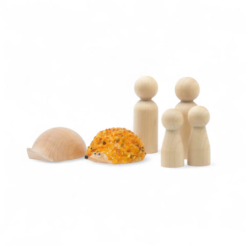 Verschiedene Holzfiguren und Formen zum Basteln von Baltic Woodcrafts