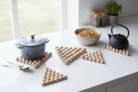 Kitchen trivets aus gedrechselte Holzperlen