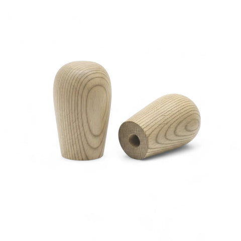 Backside von 11 mm mini Eichenholz Möbelknopf mit holes